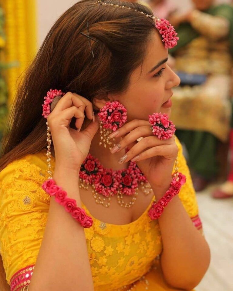 Radha Flower Jewellery