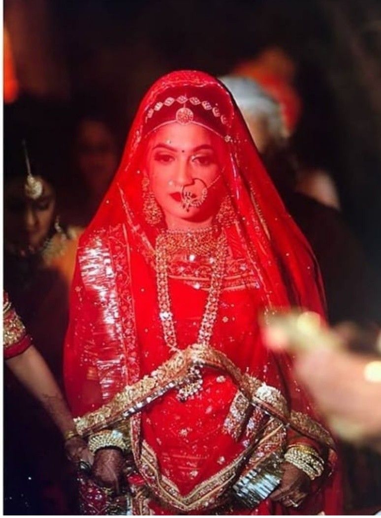 Red Indian Wedding Veil in Net