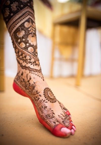 Mehendi and Bridal Alta design on Feet
