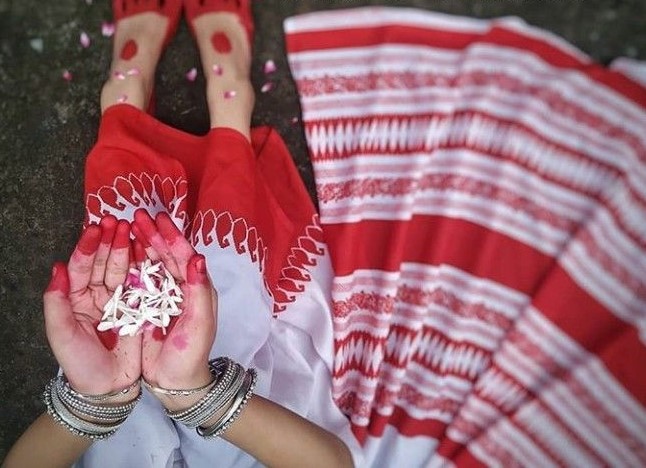 Smudged Bengali Bride Alta Design for Hand