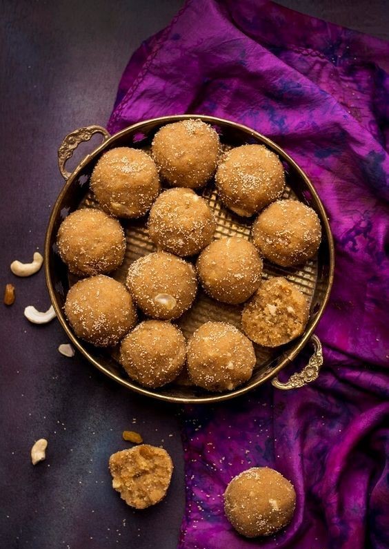 Churma Laddo by Caterers in Kolkata