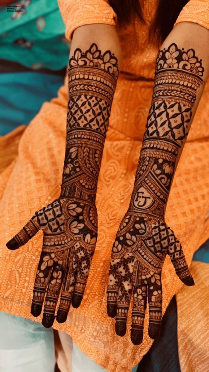Royals Garden Stylish Dubai Mehndi Design,Dubai Mehndi Designs