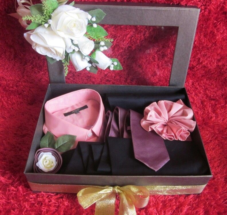 Suit Box Bengali Wedding Tatta List for Groom