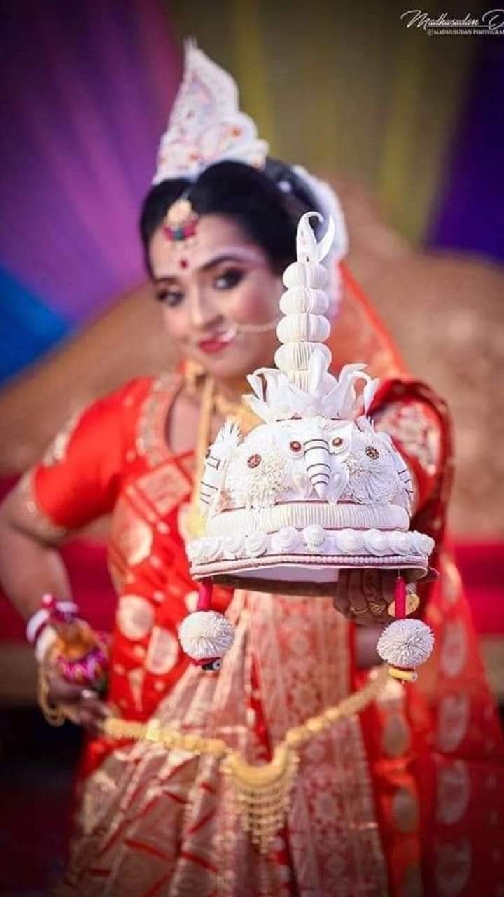 Swan Shaped Bengali Topor Designs