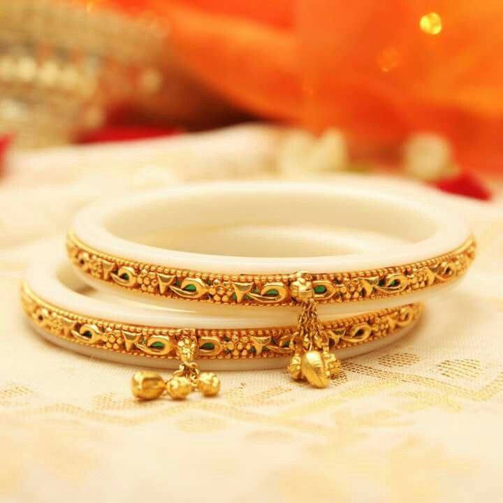 White Sankha Design with Green Meenakari Work