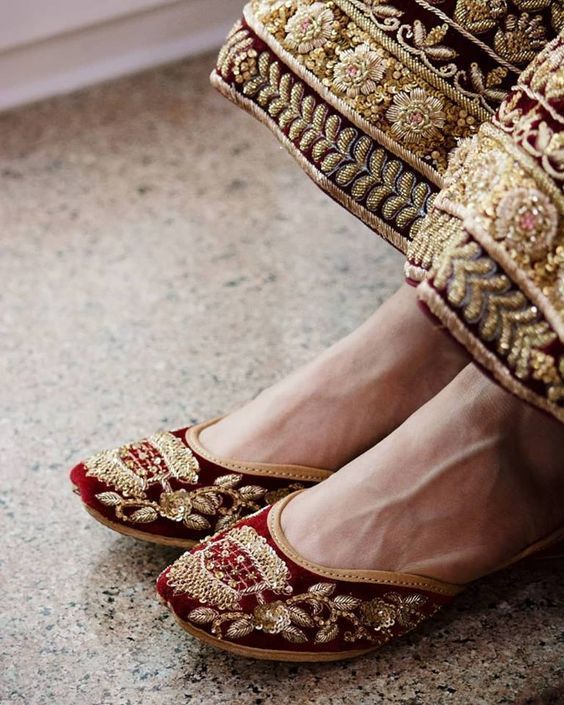 Maroon Bridal Nagra Juti