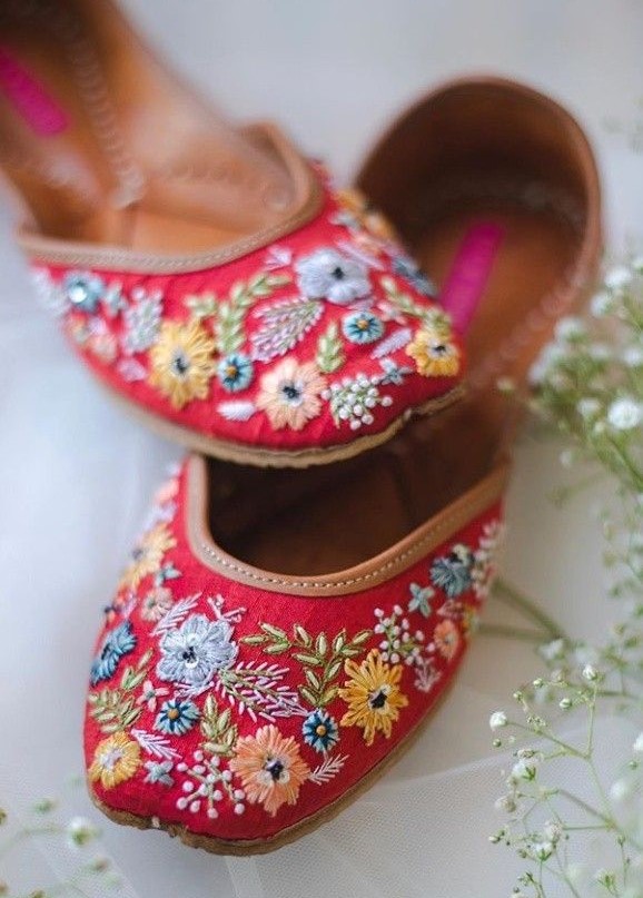 Punjabi Phulkari Nagra Juti  