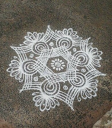 Six Dot Mandala Rangoli Kolam
