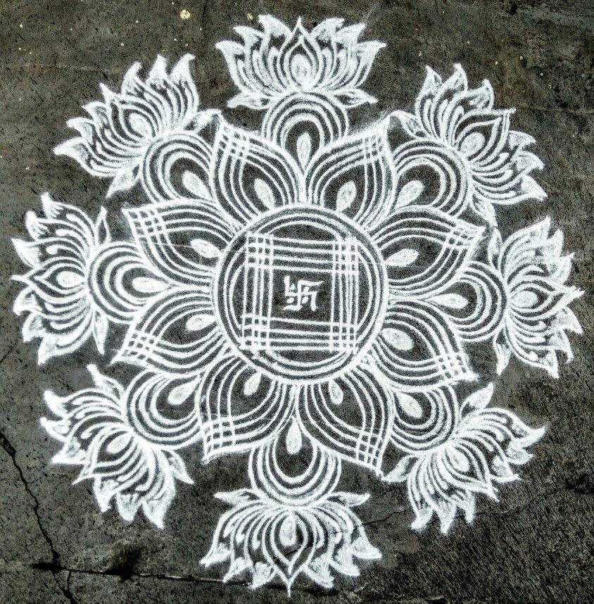Swastika in the Centre Rangoli Kolam