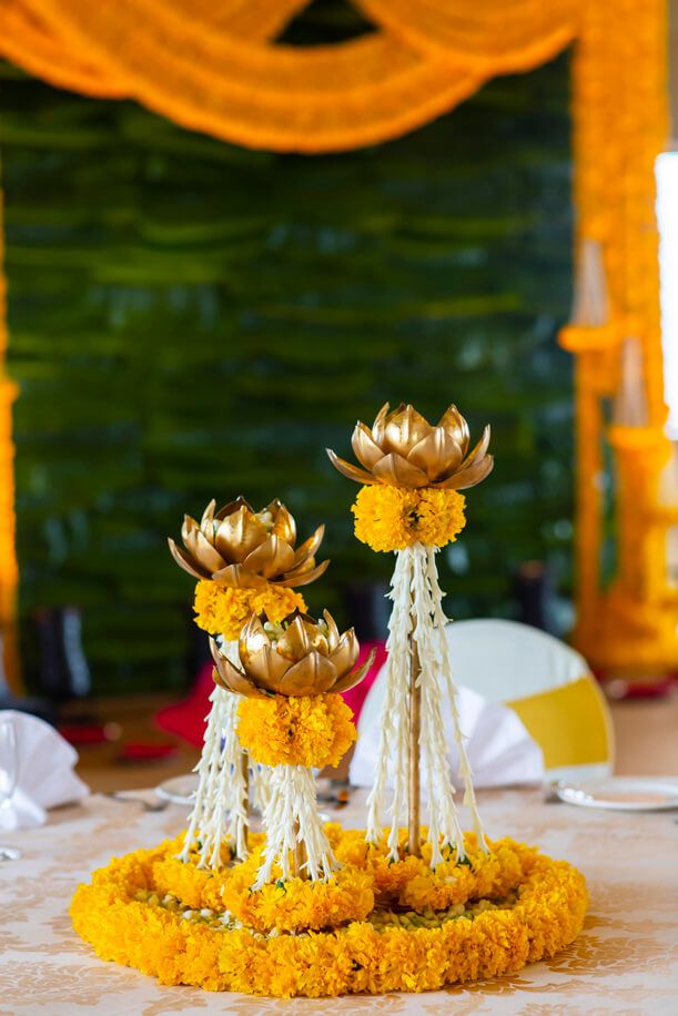 Bronze Accents Wedding Decoration Ideas at Home