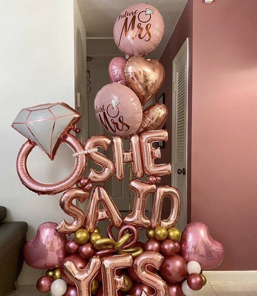 The Foil Balloons Engagement Decorations Idea