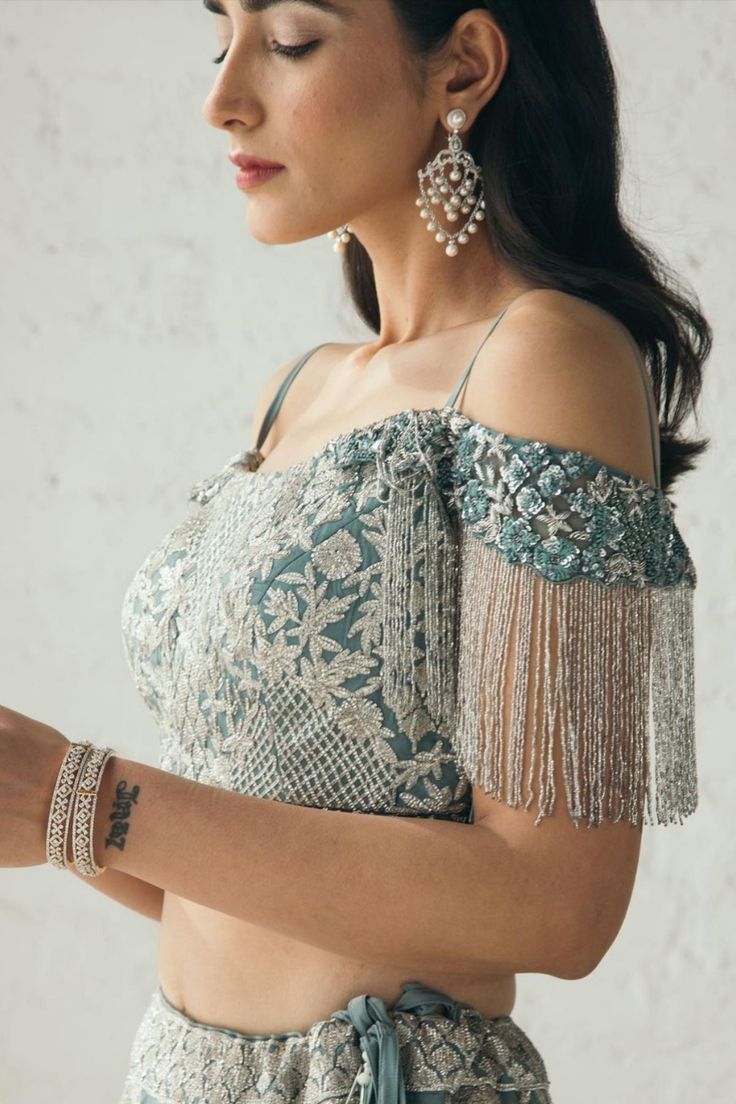 The Cold Shoulder Wedding Simple Attractive Blouse Design