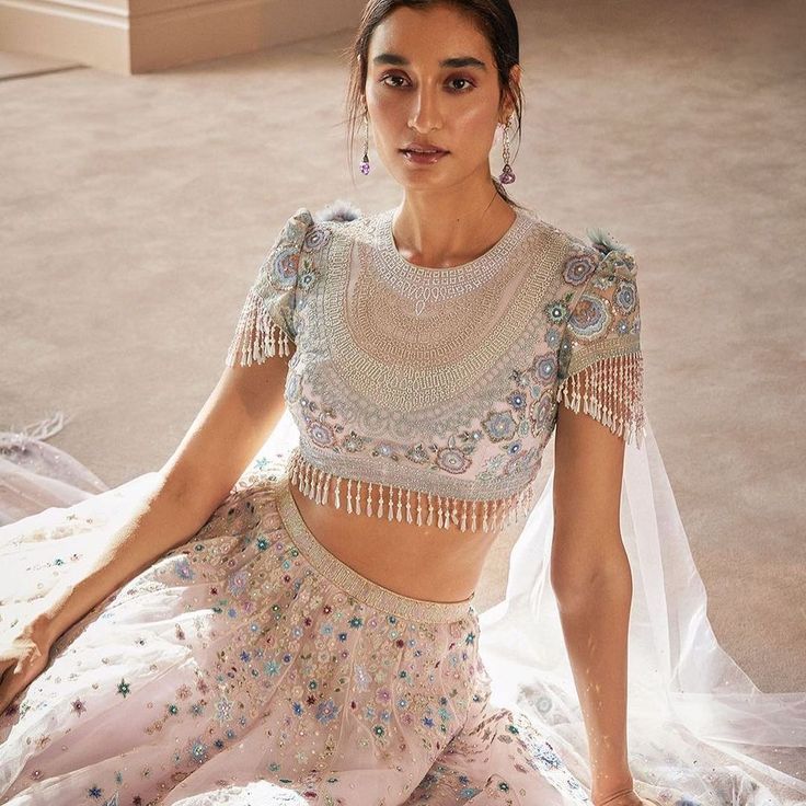 The Sheer Wedding Simple Attractive Blouse Design