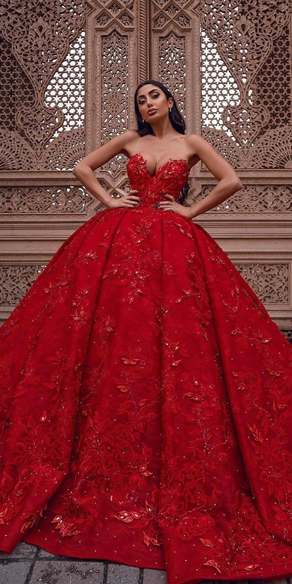 The Red Glittering Wedding Gowns Inspiration