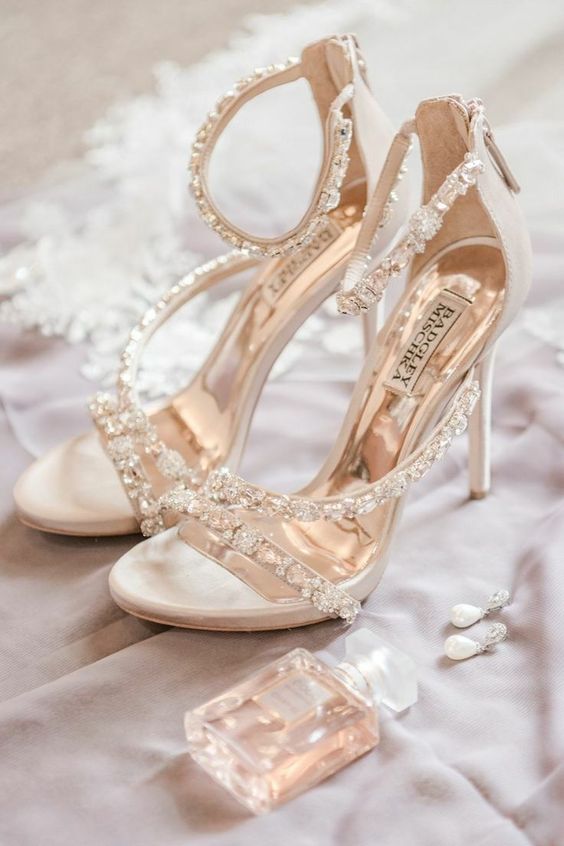 Embellished Sandal Shoes with Heel 