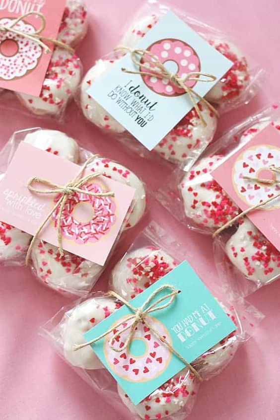 Top 15 Beautiful and Romantic Valentines Day Gifts: