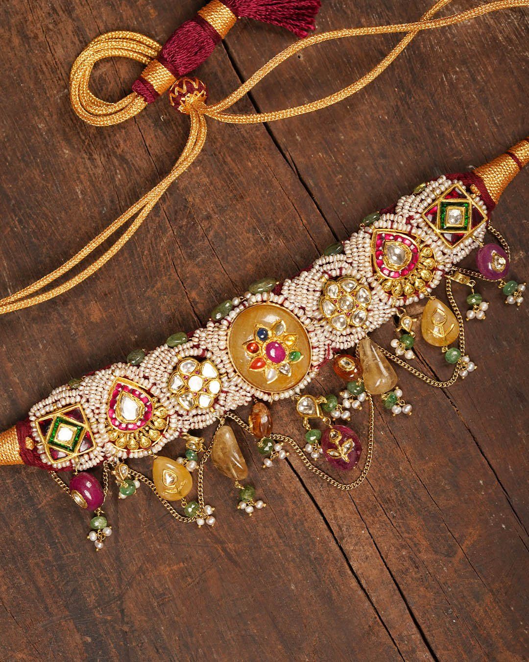 Choker Necklace with Precious Stones