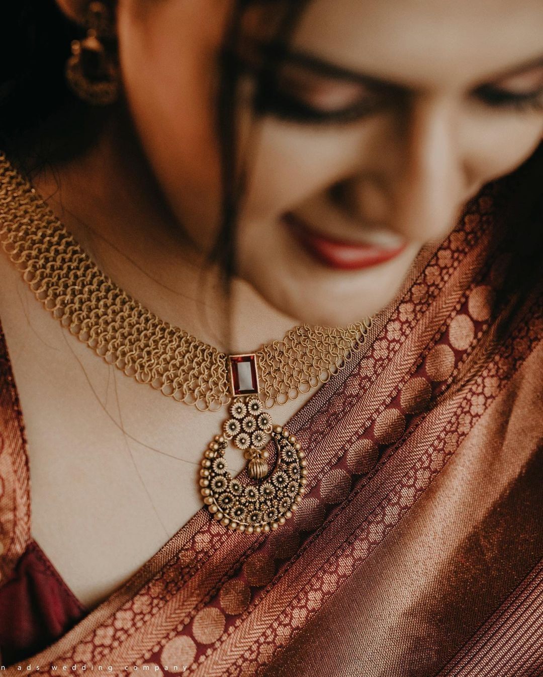Classy Gold Necklace Design