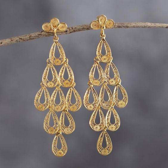 Chandelier Earrings with Swarovski Crystals 