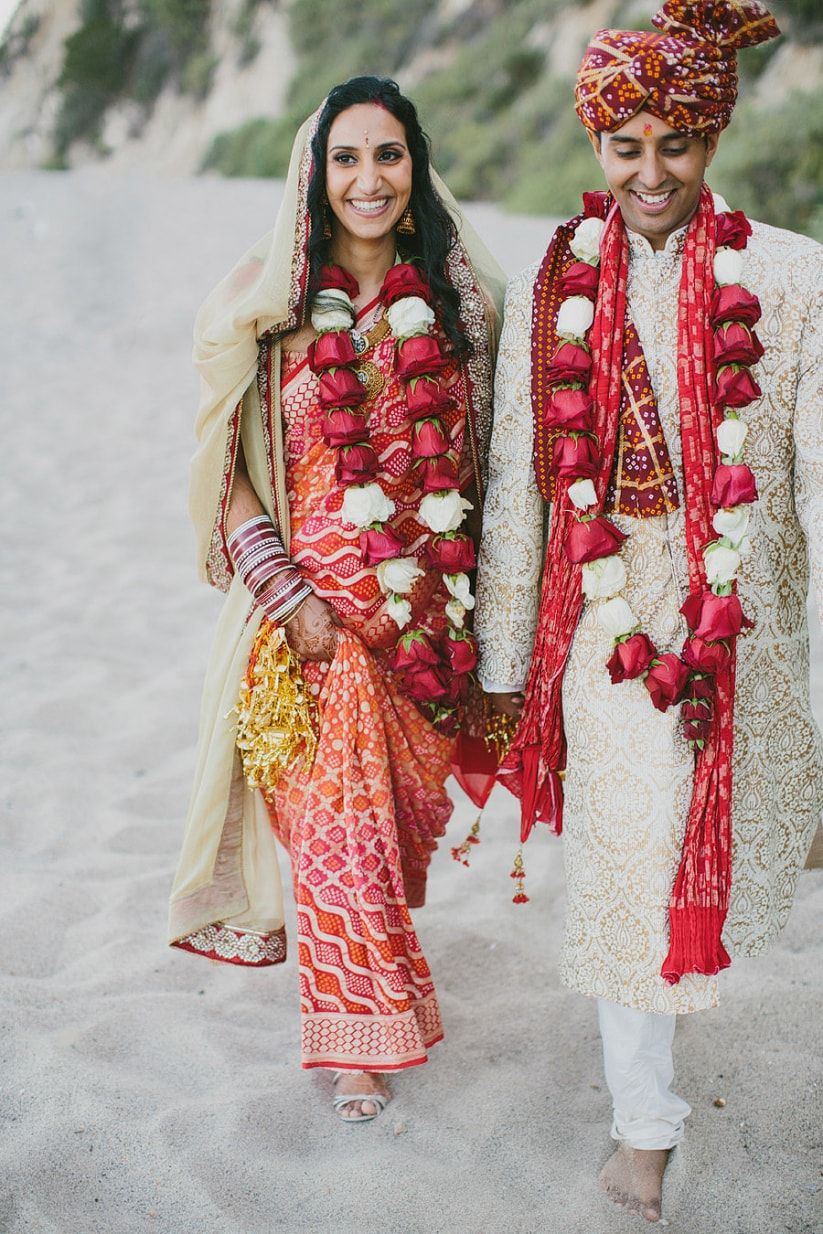 Classic Red Petals Garland for Special Occasions