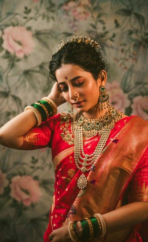 Red Saree for Traditional Look 