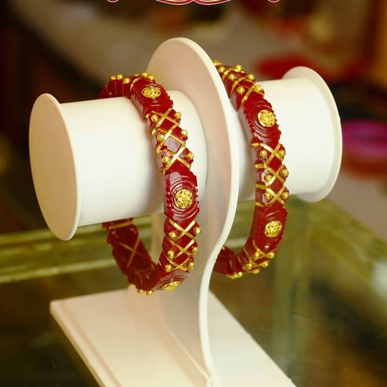 Sankha Pola Ring Vs Sakha Pola Bangles: