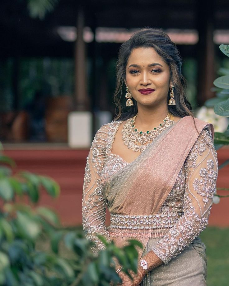 Traditional Saree with Plain Net Saree Blouse 
