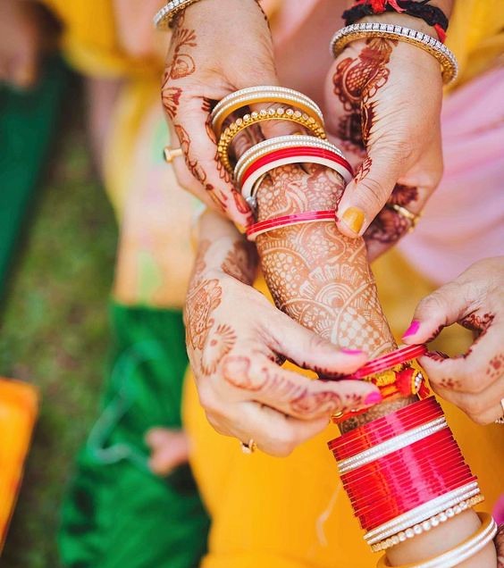 Colourful Bangles for Punjabi Wedding 