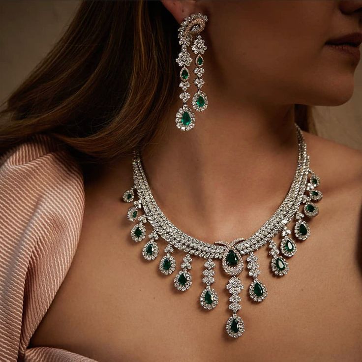 Statement Necklace for Bridal Look