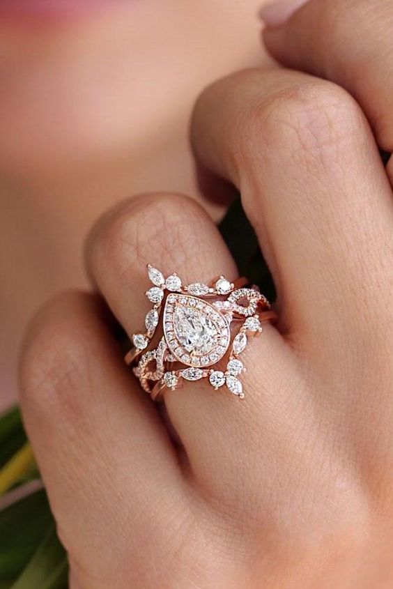 Perfect Wedding Ring in Precious Metal 