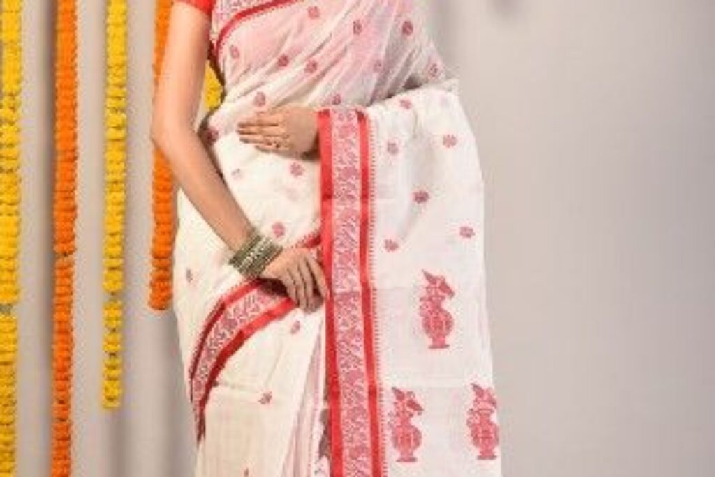 Top 6 Amazing Traditional Tant Sarees for Bengali Weddings