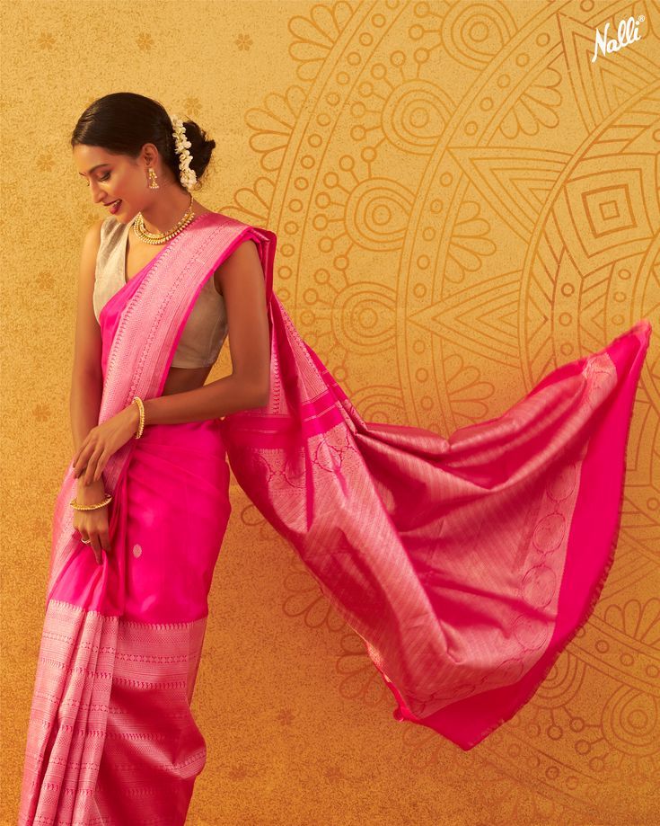 15 Best Nalli Silk Sarees That Are Picturesque For The Big Day