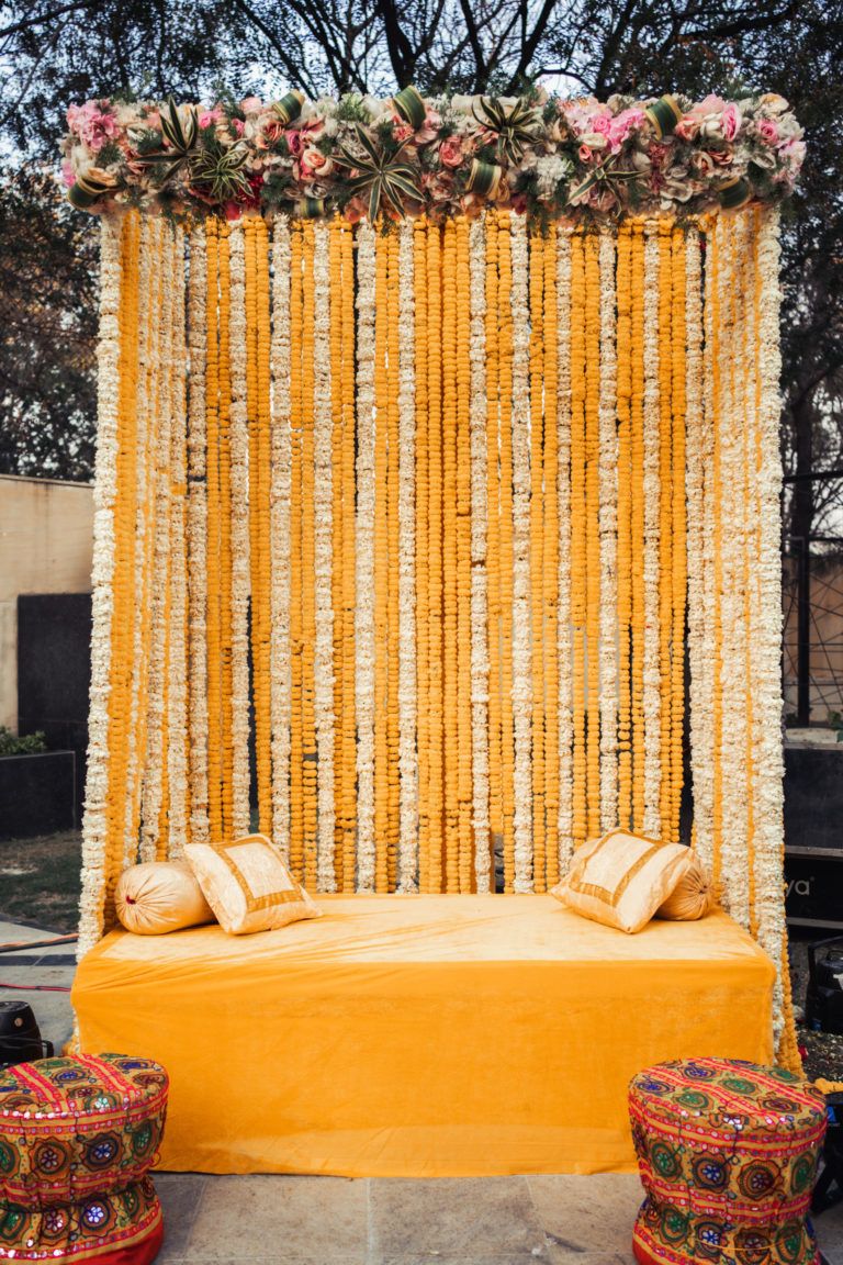 Top 10 Engagement Stage Decoration Ideas for the Most Memorable Start -  myMandap