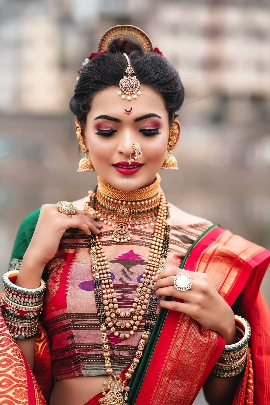 Top 10 Royal Maharashtrian Bridal Makeup for the Most Beautiful Bridal Look