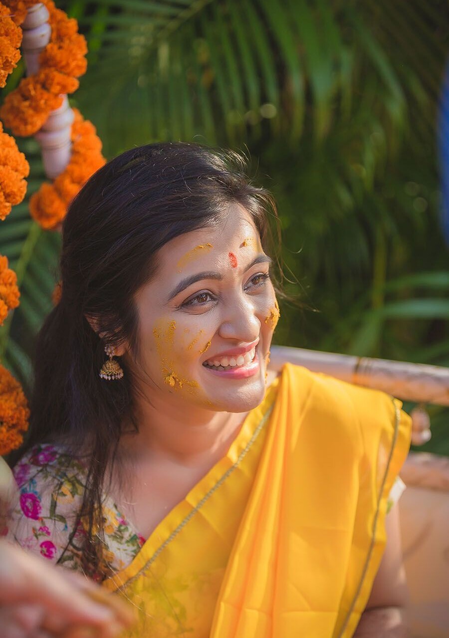 Traditional Gaye Holud Bengali Haldi Look