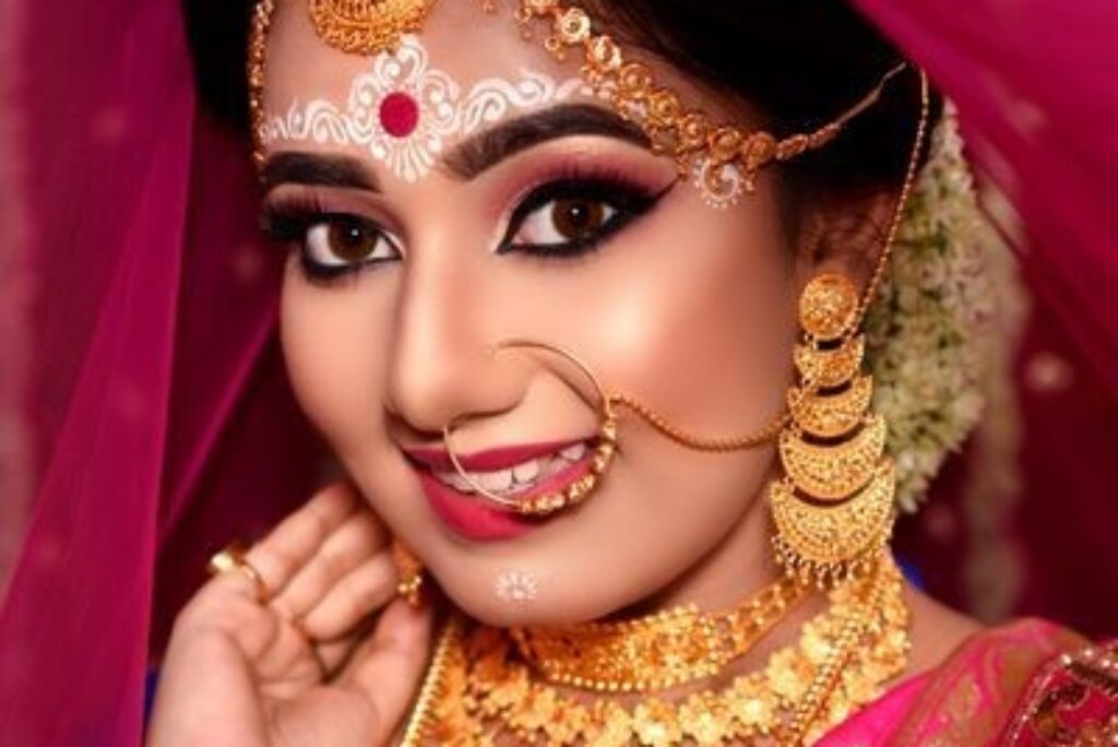 Top 10 Amazing Bengali Wedding Makeup Looks