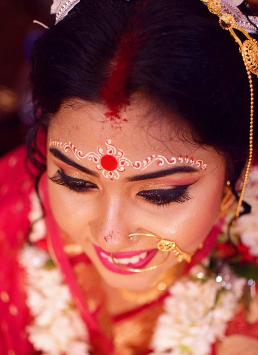 Simple Lines for New Bridal Kolka Design