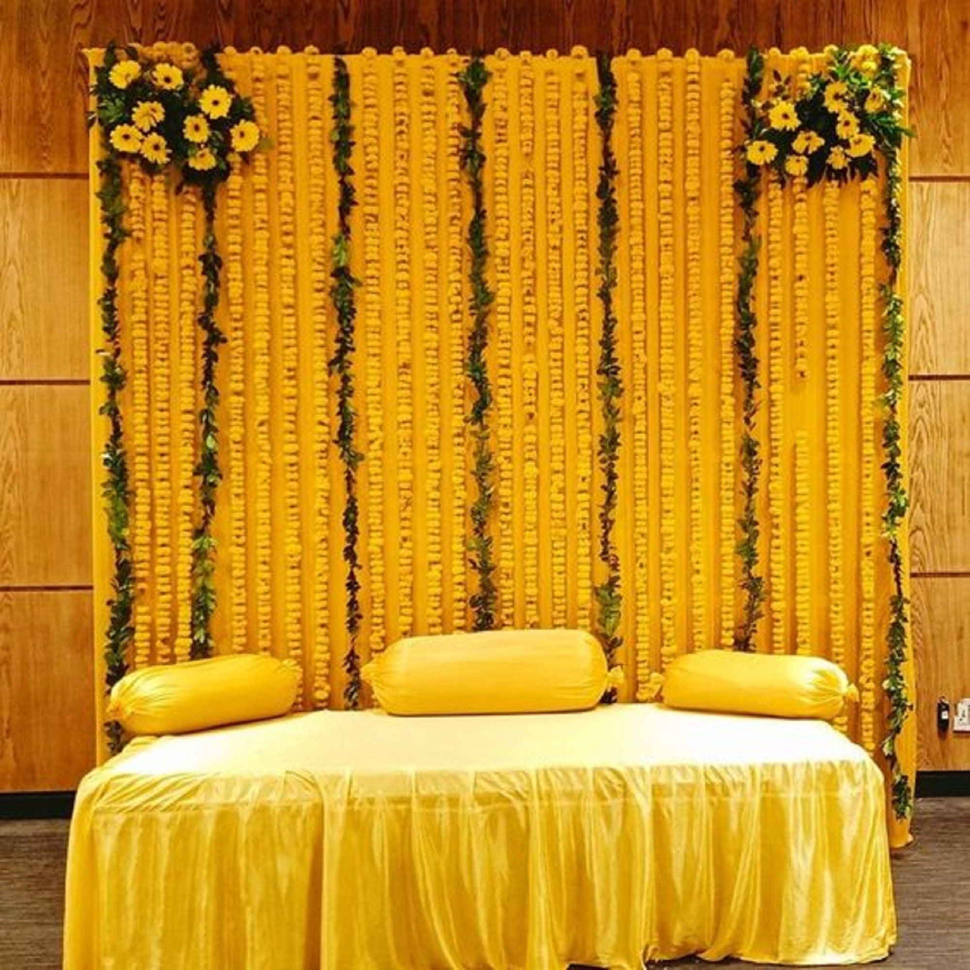 Top Haldi Backdrop Decoration: 10 Best and Budget-Friendly Options -  myMandap