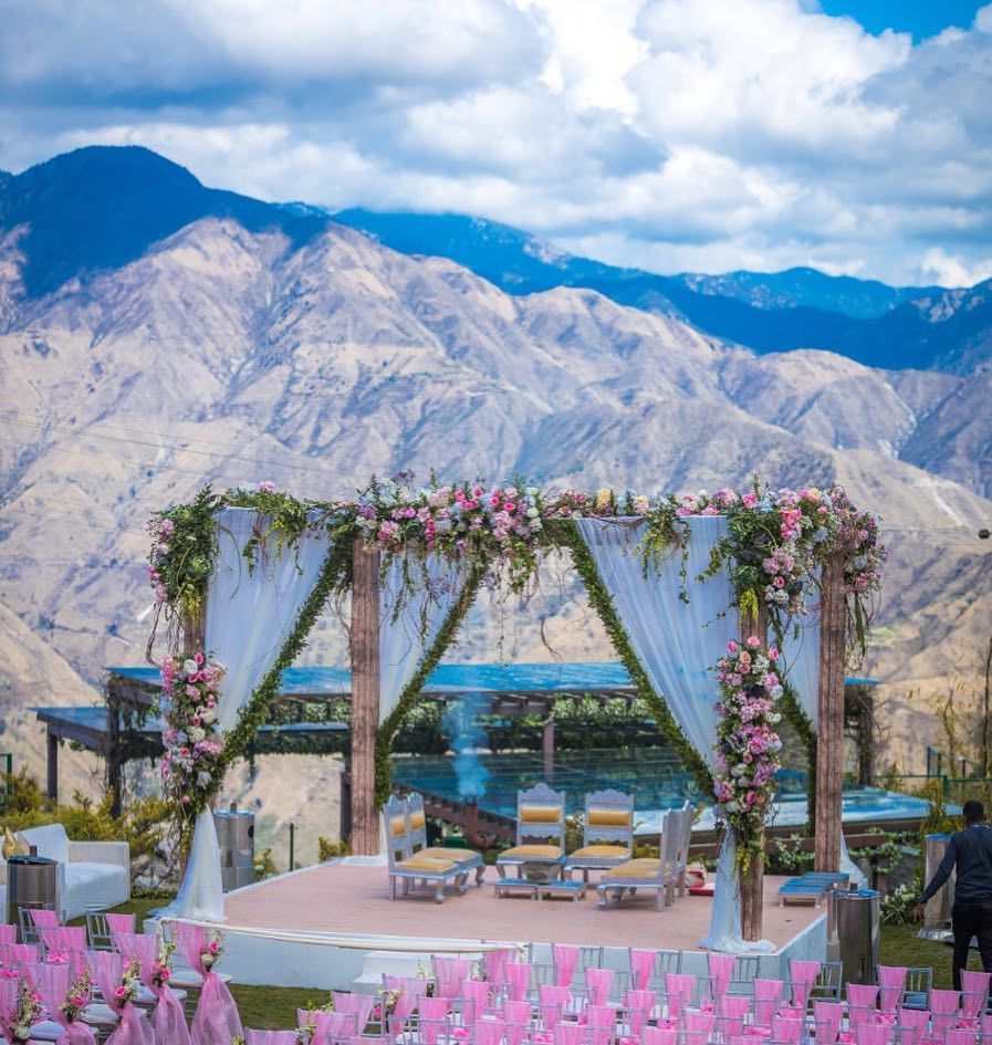 Destination Wedding To-Do List: A Gate-Away to Your Dream Wedding