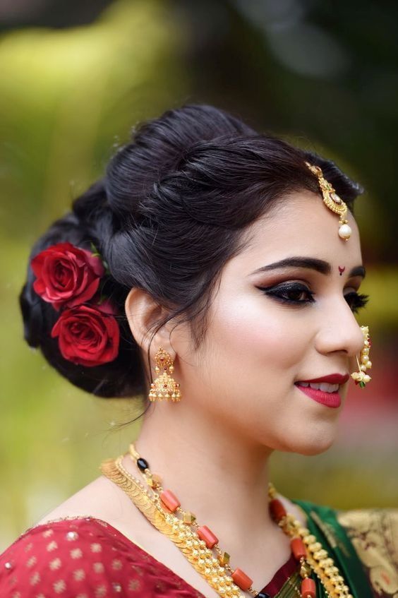 Puffed Out Marathi Bridal Hairstyle