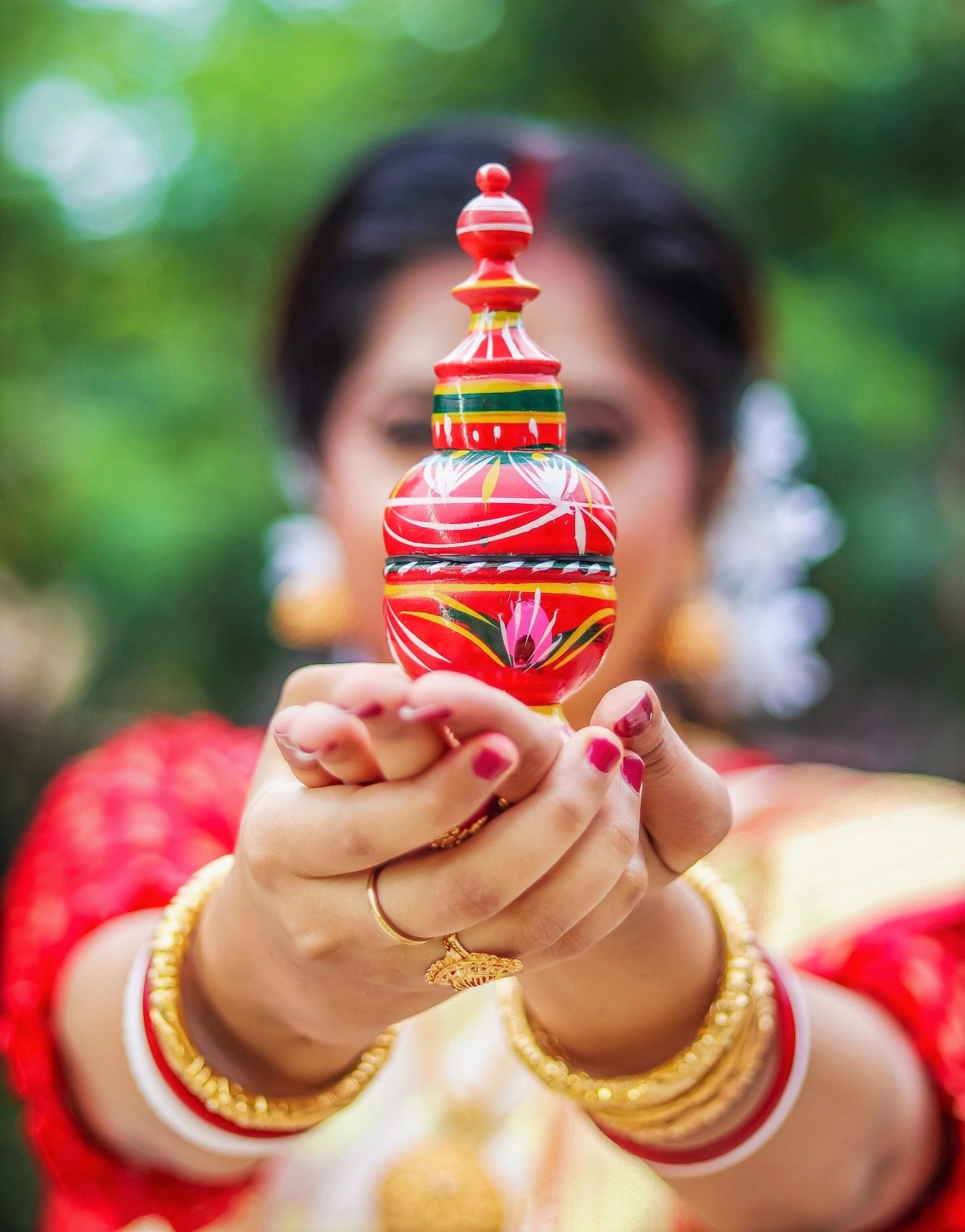 Top 10 Gorgeous Gachkouto Design Ideas for a Bengali Bride
