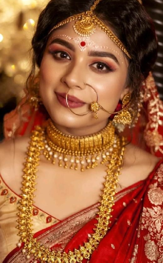 Smokey Bengali Wedding Makeup