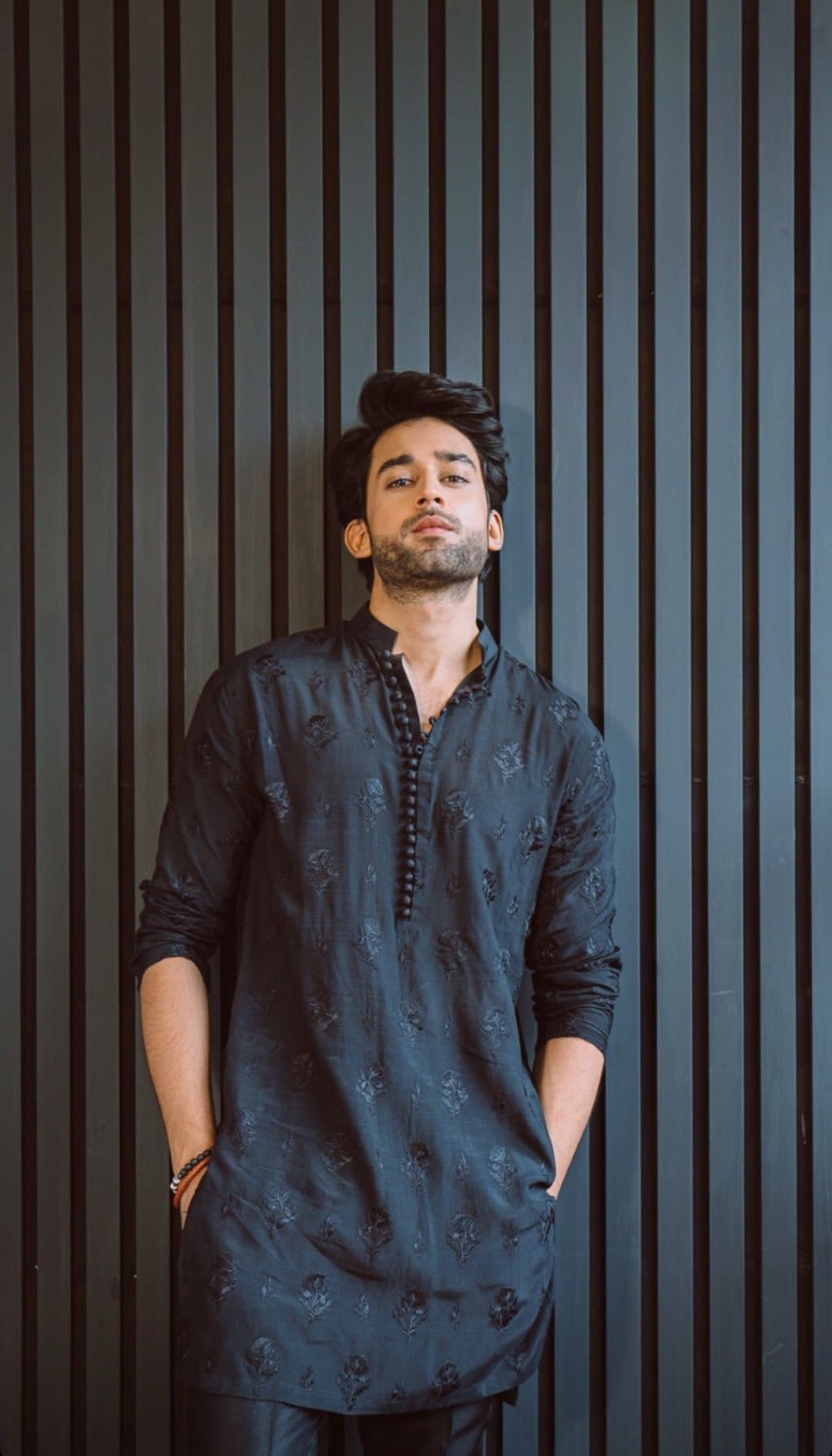 Bouncy Hair Wedding Hairstyle for Men