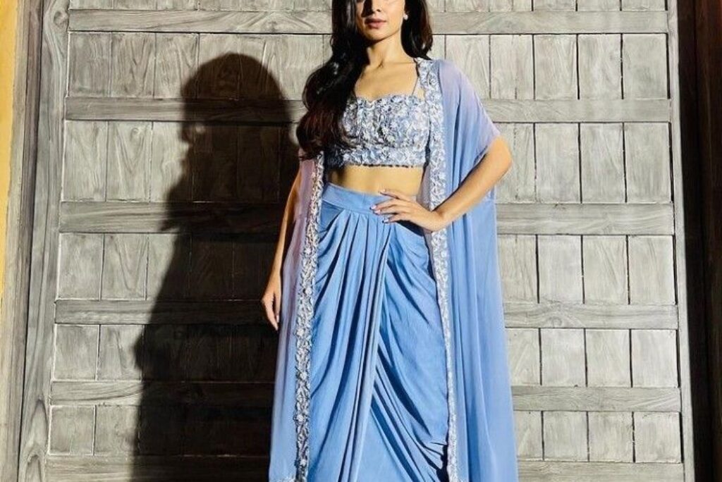 10 Sexy Dhoti Pants for the Best Indo-Western Cocktail Look