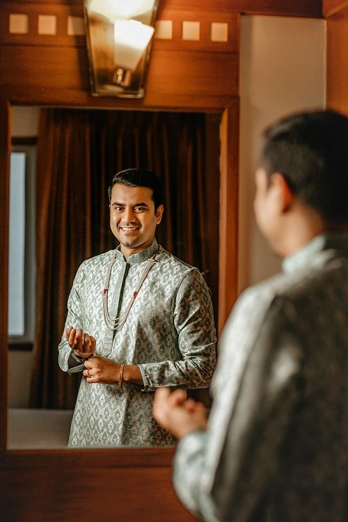 Short Spikes Hair Cut for Groom