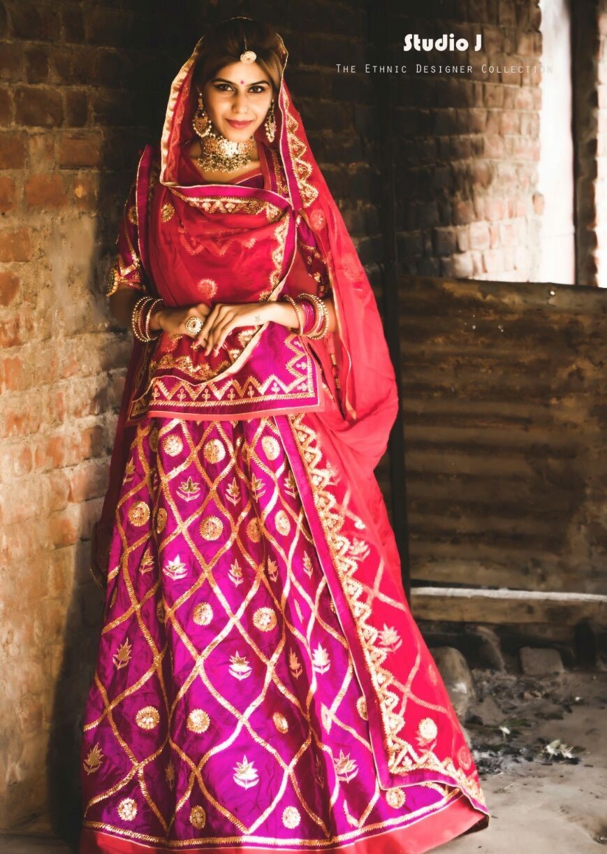 10 Royal Rajputi Bridal Poshak With Prices For The Big Day – MyMandap