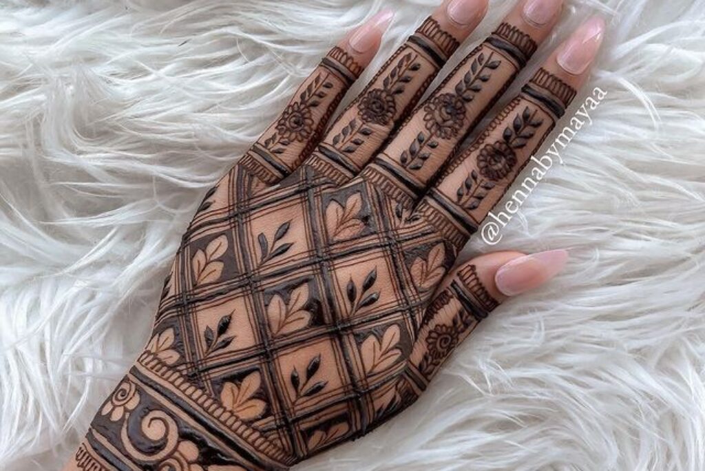 Top 10 Elegant and Simple Henna Designs for Every Bridesmaid