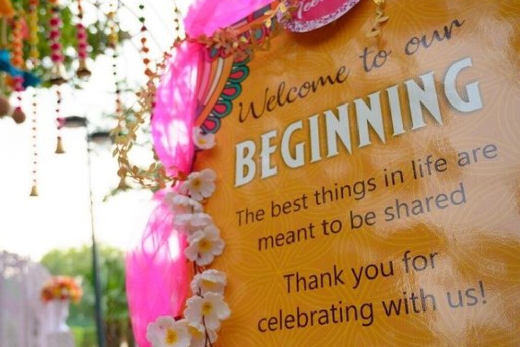 Find the Best Wedding Welcome Board from the Top 15 Styles & Ideas